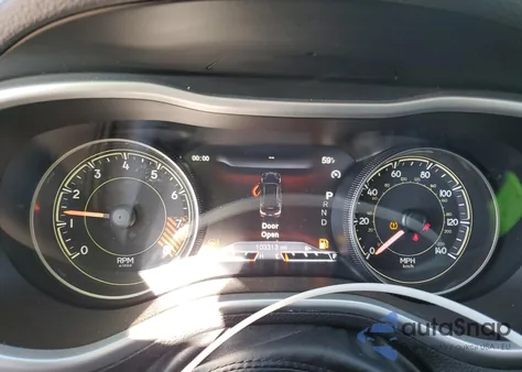 2014 Jeep Cherokee Trailhawk z USA, uszkodzony, nr VIN 1C4PJMBS7EW255847